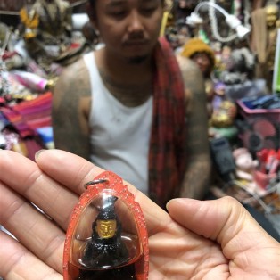 阿赞湾猜 阴法拍婴 泰国佛牌 招财转运 事业生意 人缘人脉 成愿许愿 贵人桃花