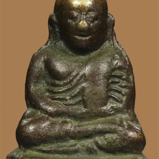 带你了解泰国龙婆银财佛佛牌的来历与渊源