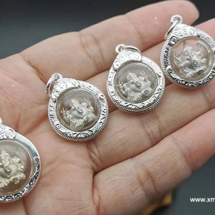 ​龙婆洪 佛历2553年 纯银迷你象神