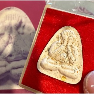必打佛牌（掩面佛牌）是什么？名称来源、掩面造型与常见版本