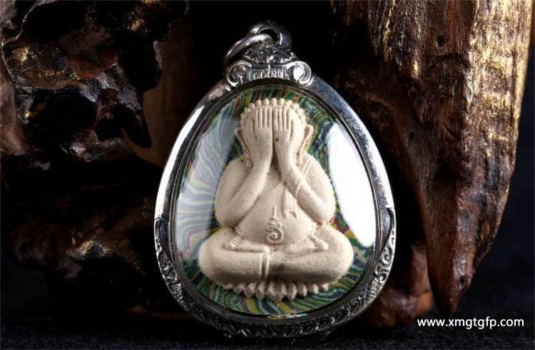 泰国佛牌 掩面佛 必打佛 泰国佛牌 掩面佛 必打佛.png