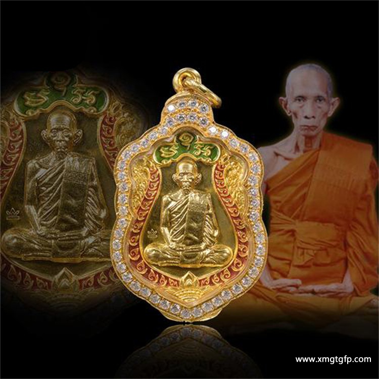 泰国佛牌 师傅自身像 泰国佛牌 师傅自身像.jpg