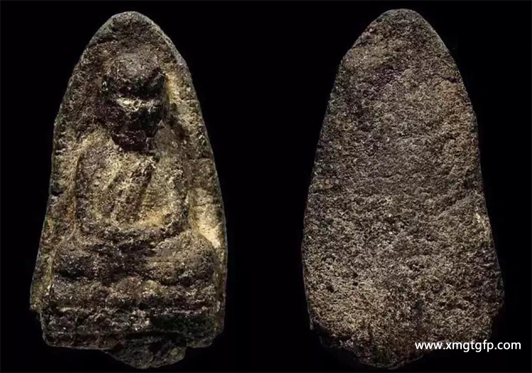 泰国佛牌 师傅自身像 泰国佛牌 师傅自身像.png