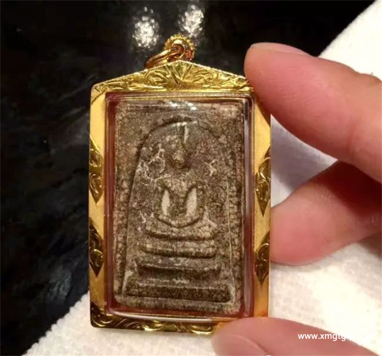 泰国佛牌 崇迪佛 泰国佛牌 崇迪佛.png