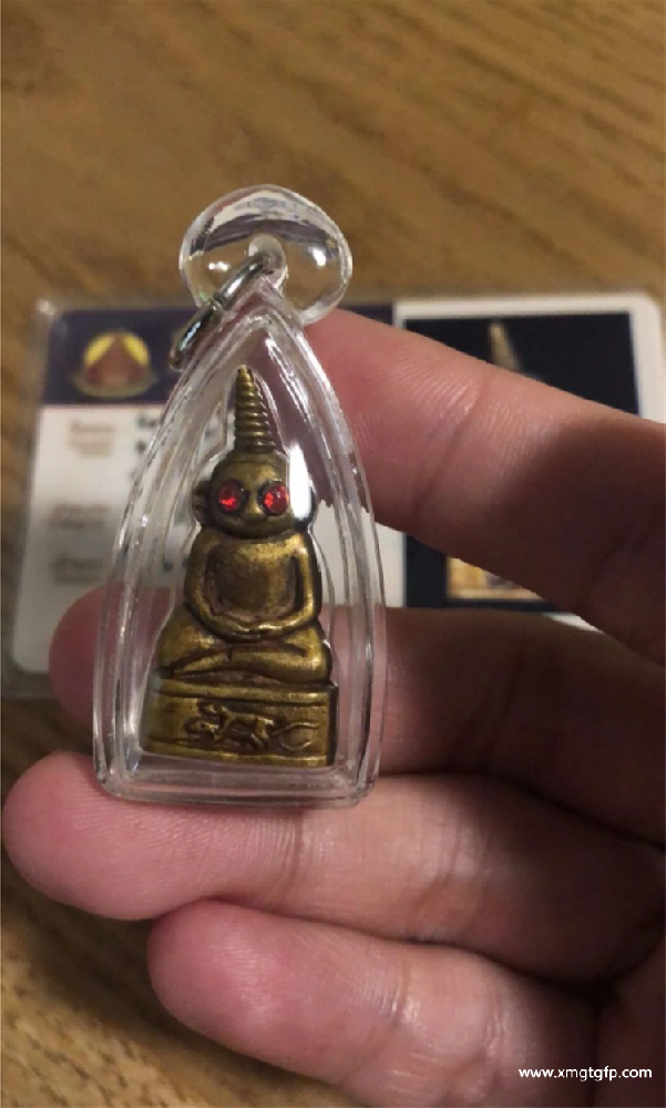 圣物科普：全泰**正法拍婴 龙婆列2542红眼拍婴