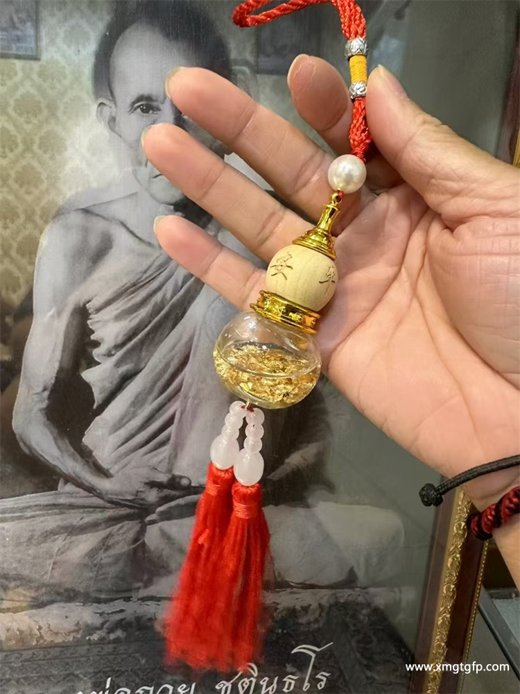 阿赞鹏碰 出入平安 招财辟邪葫芦.jpg