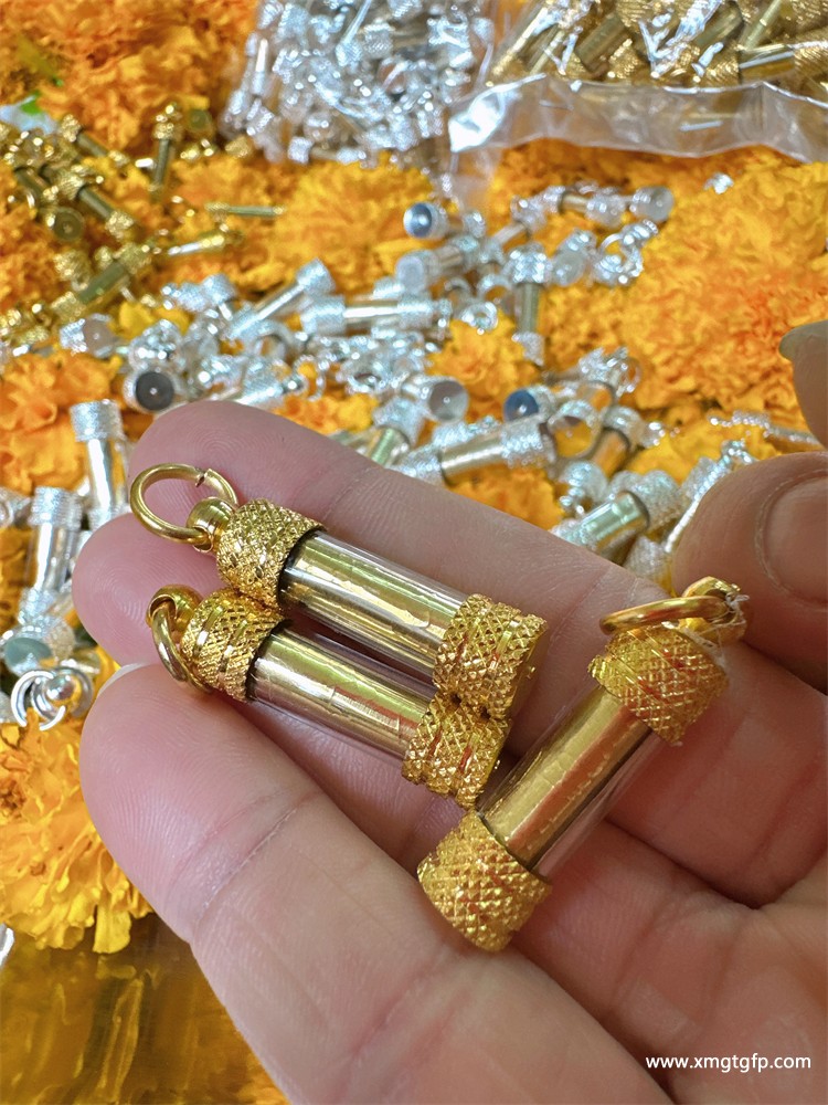 泰国佛牌 龙婆啼拉鹏 摇钱树符管 (7).jpg