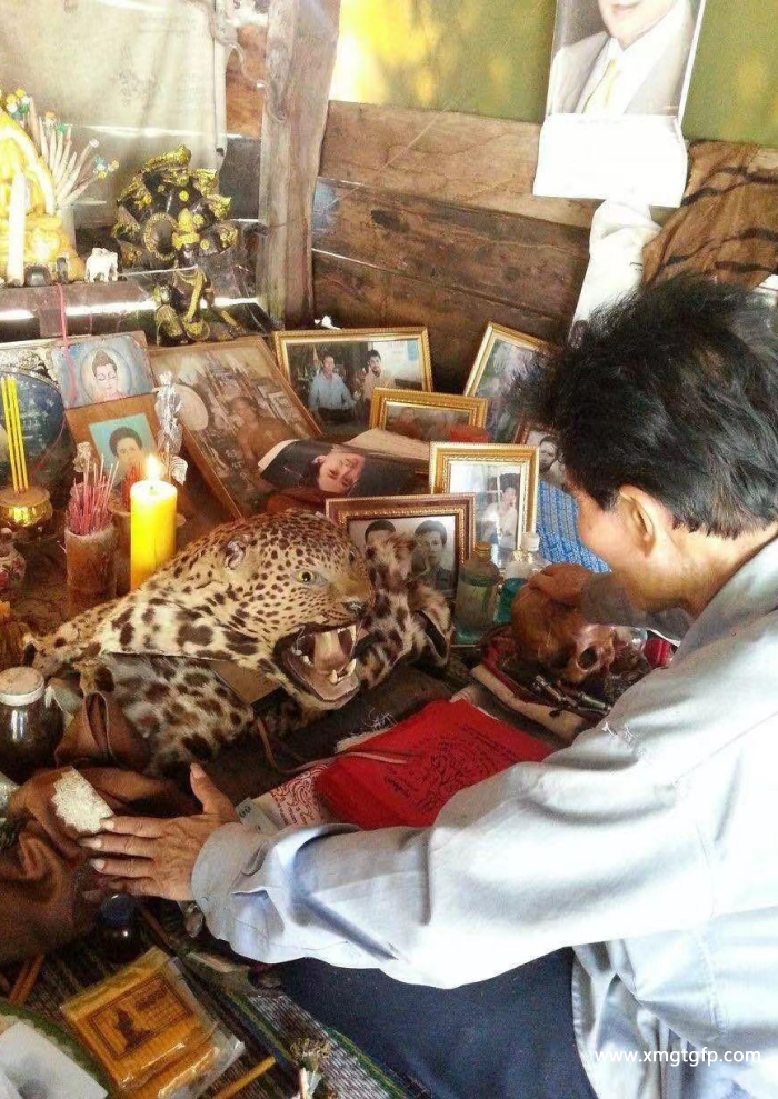 阿赞通蜀加持符布照片.png