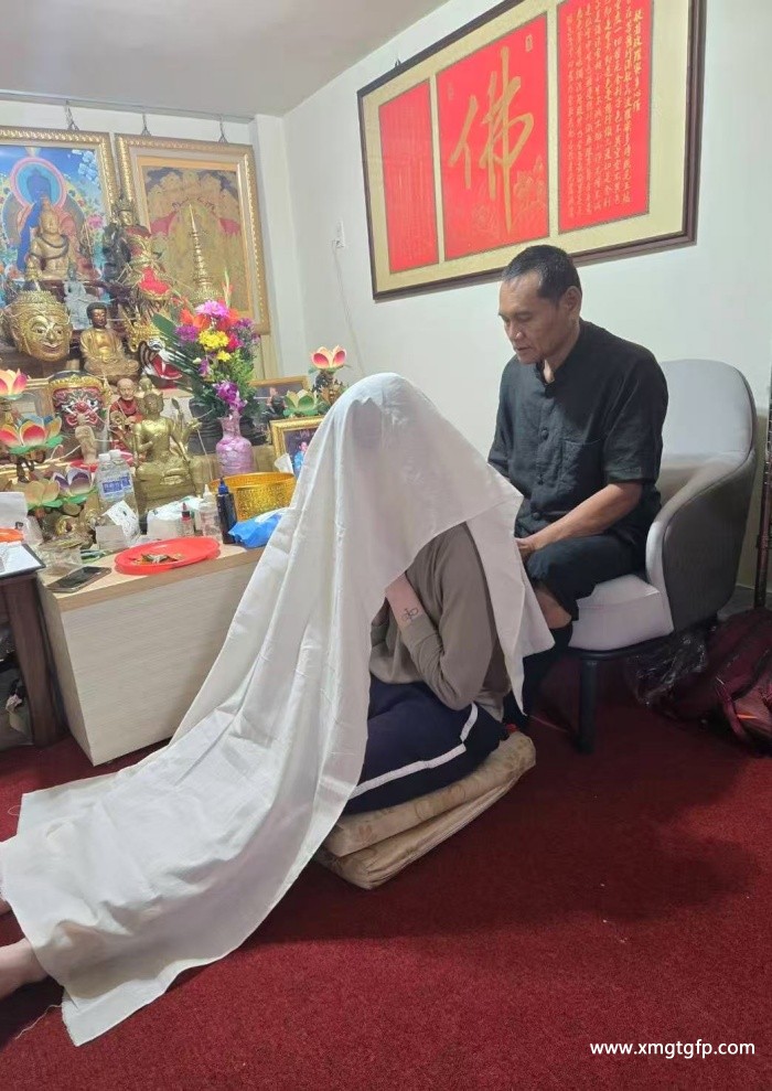 阿赞朕甩（阿赞詹啦 阿赞浸甩）法事.jpg